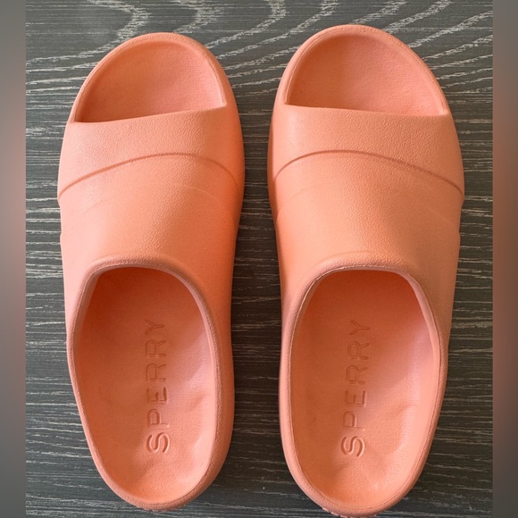 Sperry Windward Float Slide. Size 8. - Picture 2 of 3